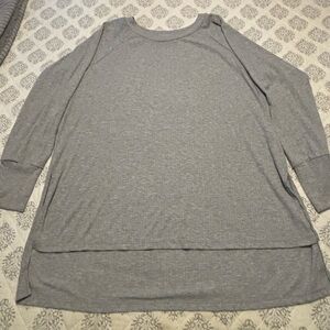 Gray Women's Long Sleeve Top